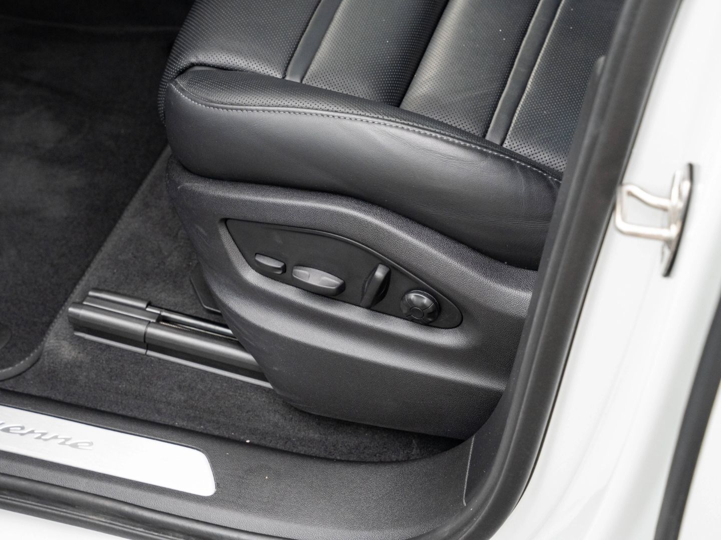 Porsche Cayenne E-Hybrid HD-Matrix LED 14 Wege Sitze 22'