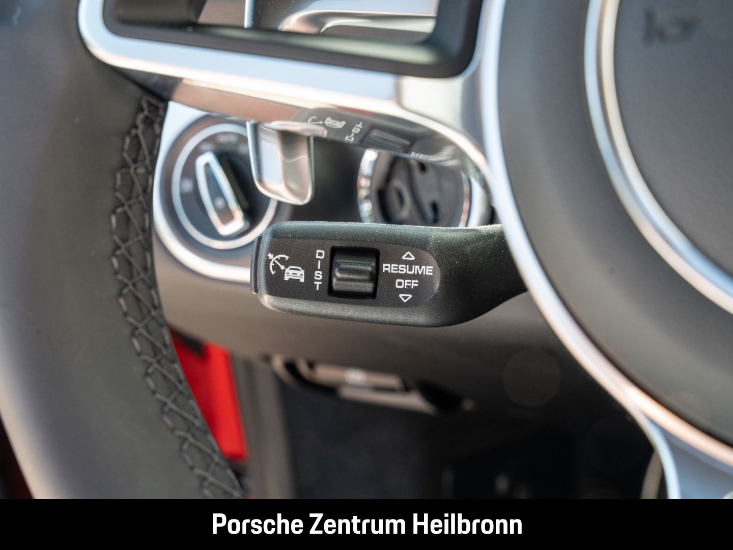 Porsche Boxster 718 S Sportabgasanlage Abstandstempomat