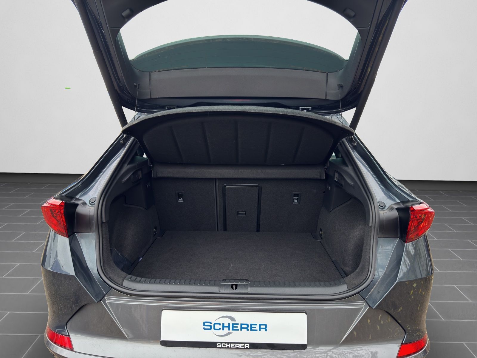 Cupra Formentor VZ 2.0 TSI 4Drive AHK PANO LEDER KAMER