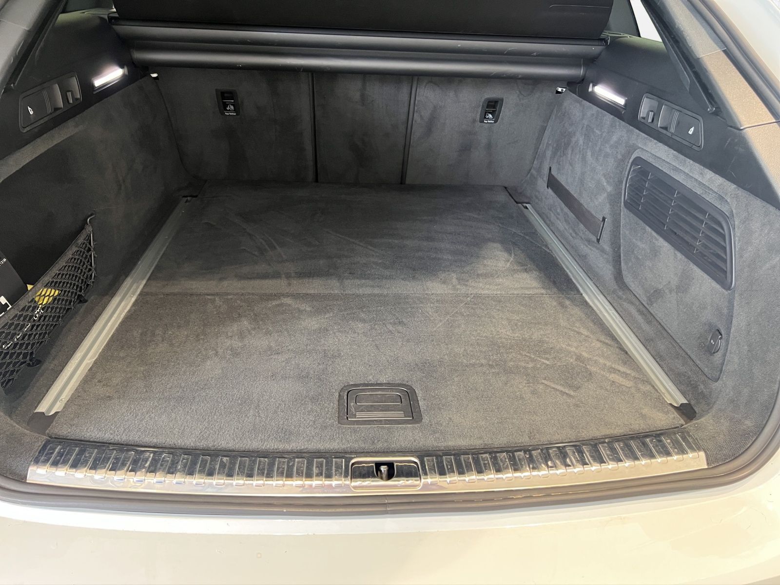 Audi A6 Avant 50 TDI qu. S line AHK Pano Matrix LM 19