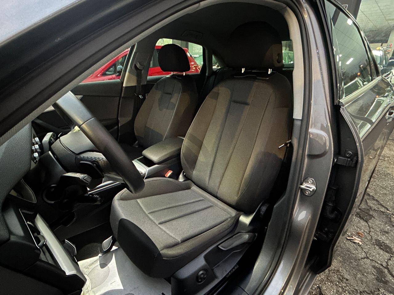 Audi A4 30 TDI S tronic Business Advanced - Samsaru's Car Outlet