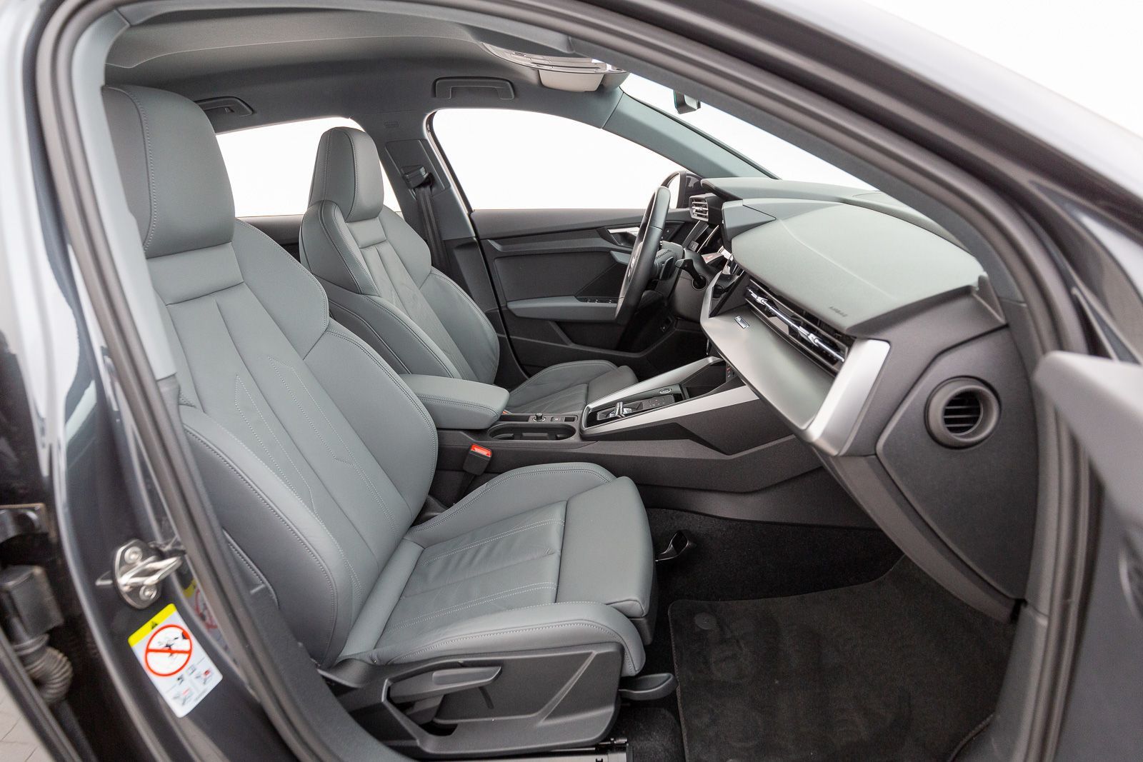 Audi A3 Sportback 40 TFSI e S tr. - Samsaru's Car Outlet