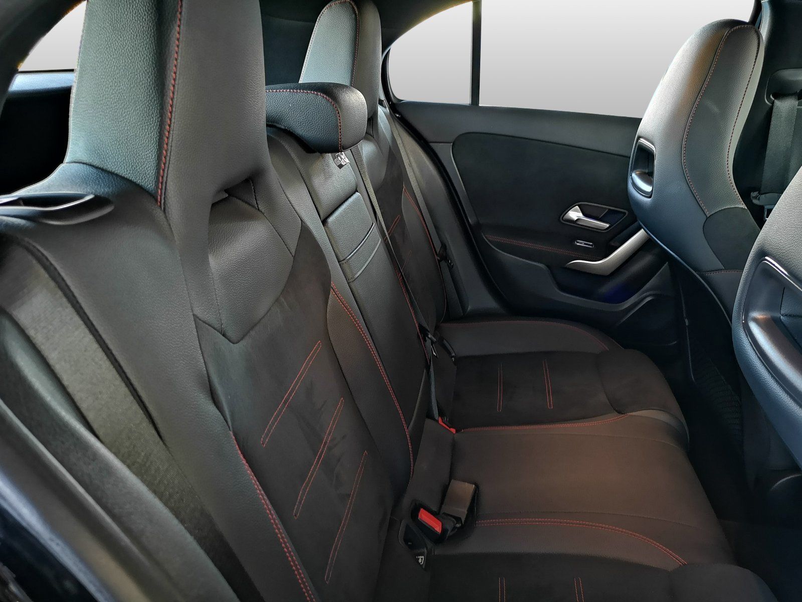 Mercedes-Benz A 200 AMG - Samsaru's Car Outlet