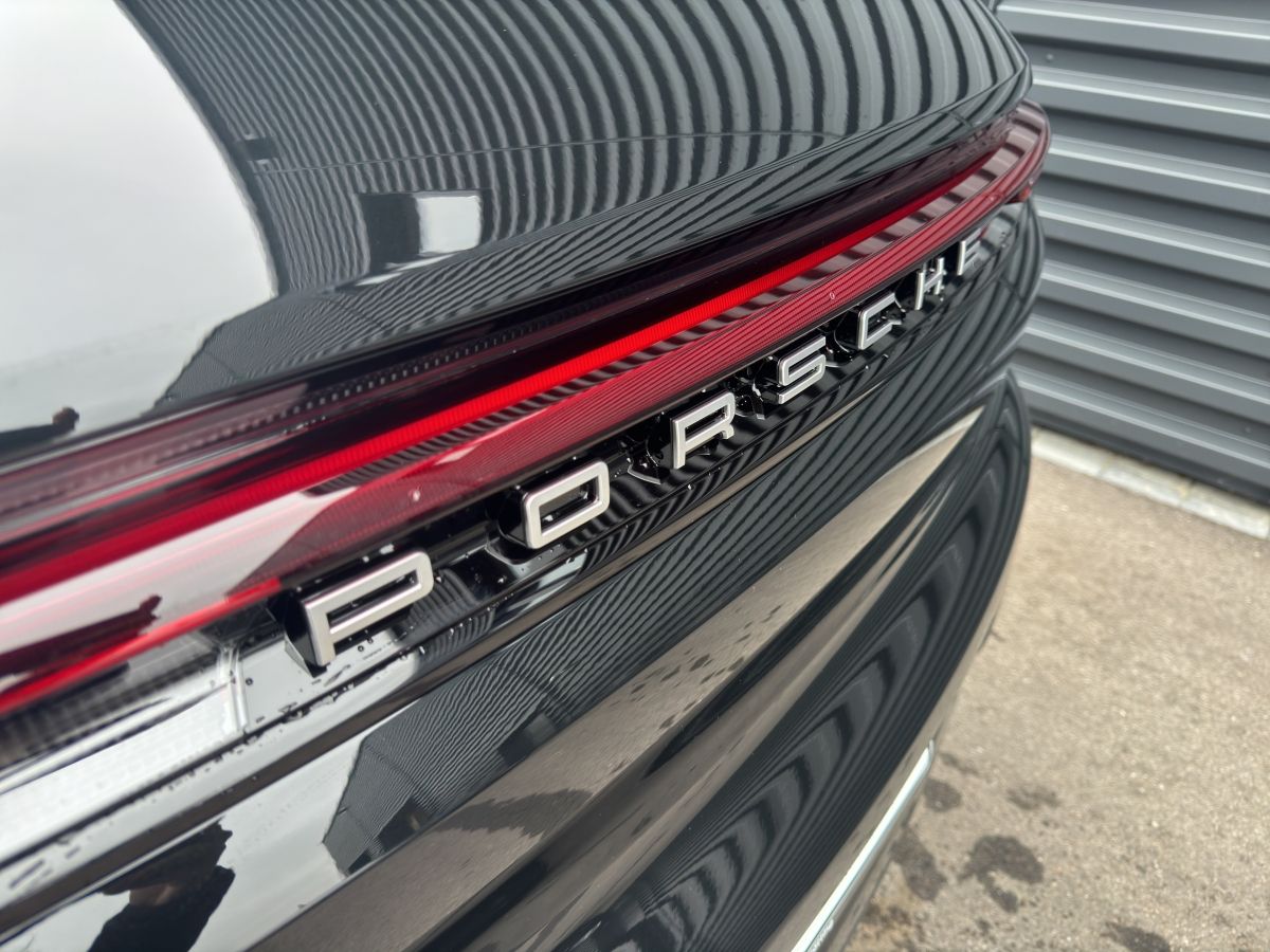 Porsche Cayenne E-Hybrid | Luftfederung | Panorama | AHK