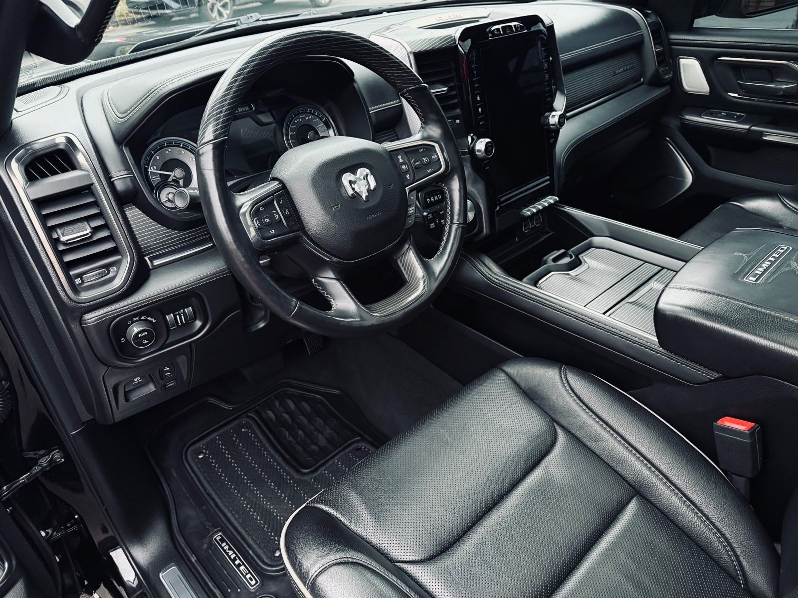 Dodge CLEAN CARFAX*LIMITED*PANO*LUFT*RAMBOX*AHK*NAVI*