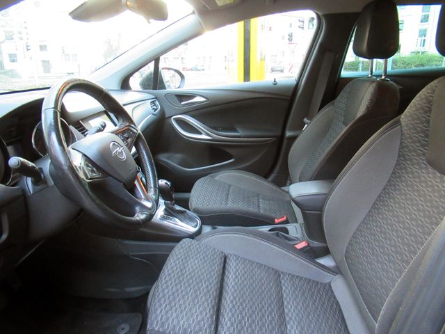 Opel Astra ST 1.5D Aut Bu.-Edition - Samsaru's Car Outlet