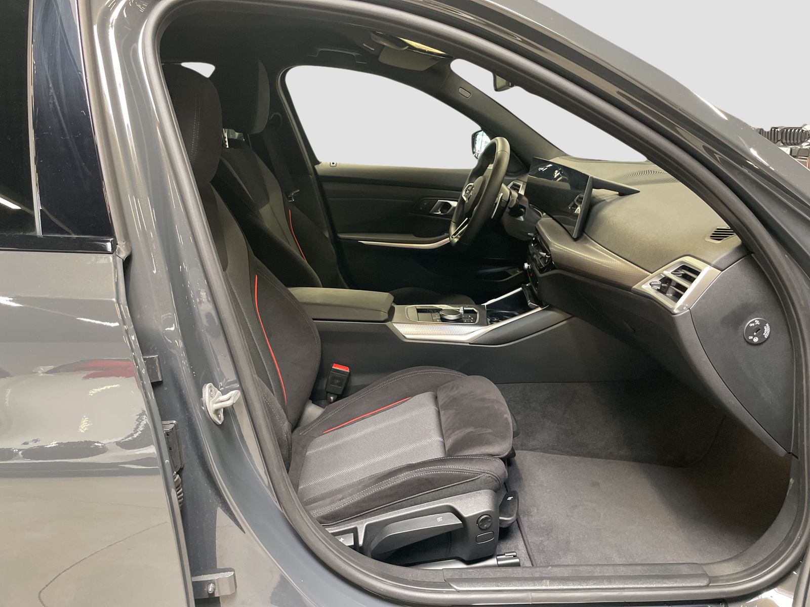 BMW 320d Touring M Sport AHK LiveCockpitProf Kamera