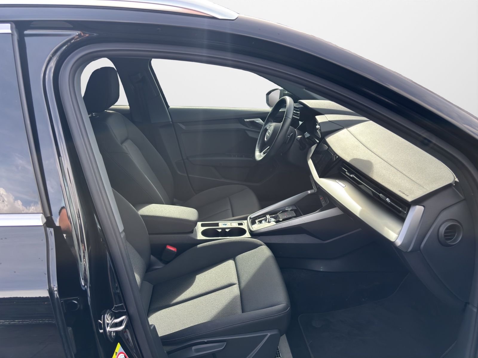 Audi A3 Sportback 40 TFSI e S tronic advanced  AHK LE