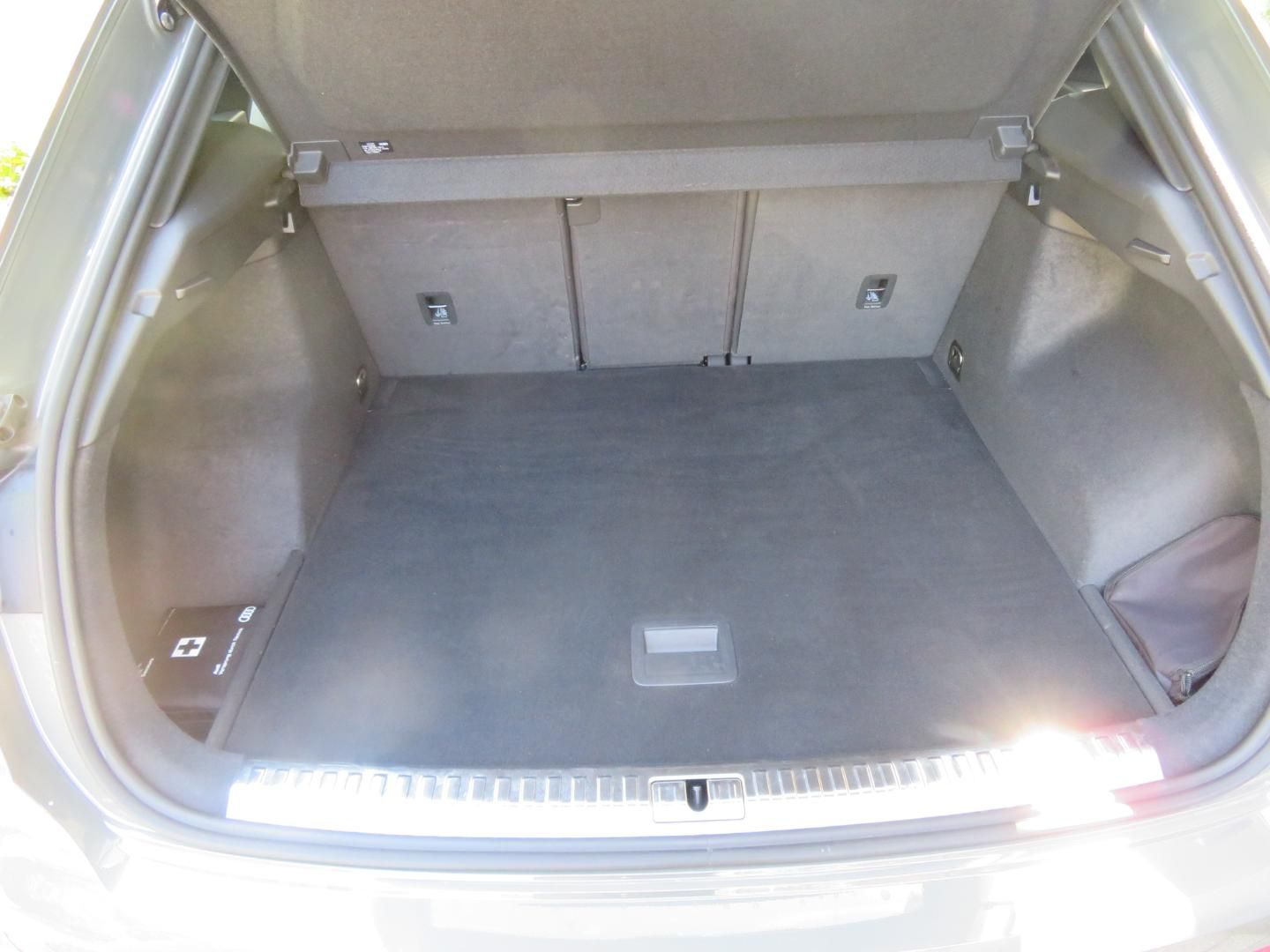 Audi Q3 S line 35 TDI Quattro S-Tronic - Samsaru's Car Outlet