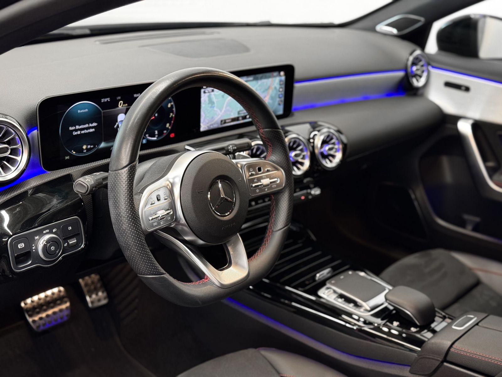 Mercedes-Benz A 35 AMG 4M - Samsaru's Car Outlet
