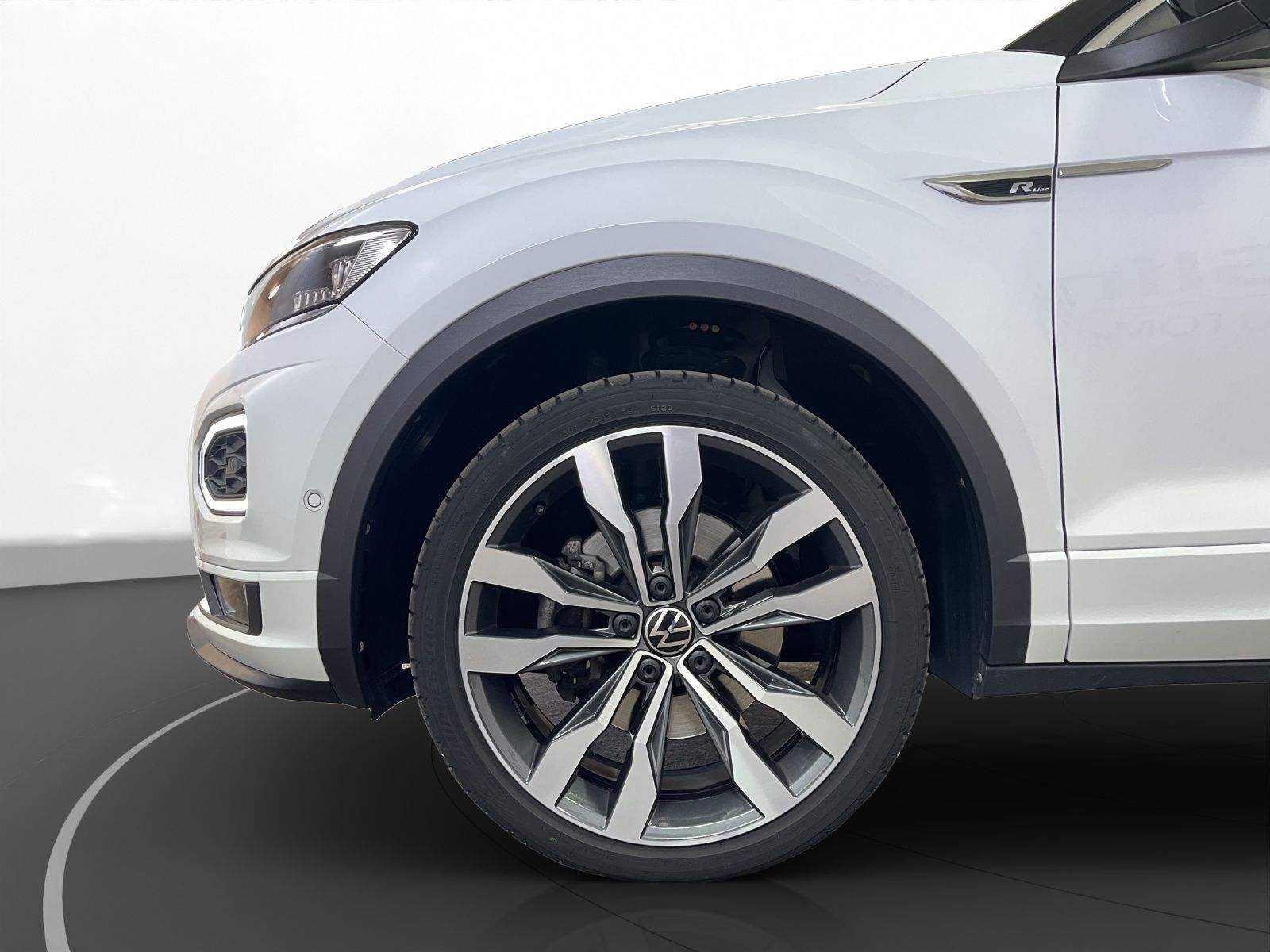 Volkswagen T-Roc 2.0 TSI 4M Sport R-Line - Samsaru's Car Outlet