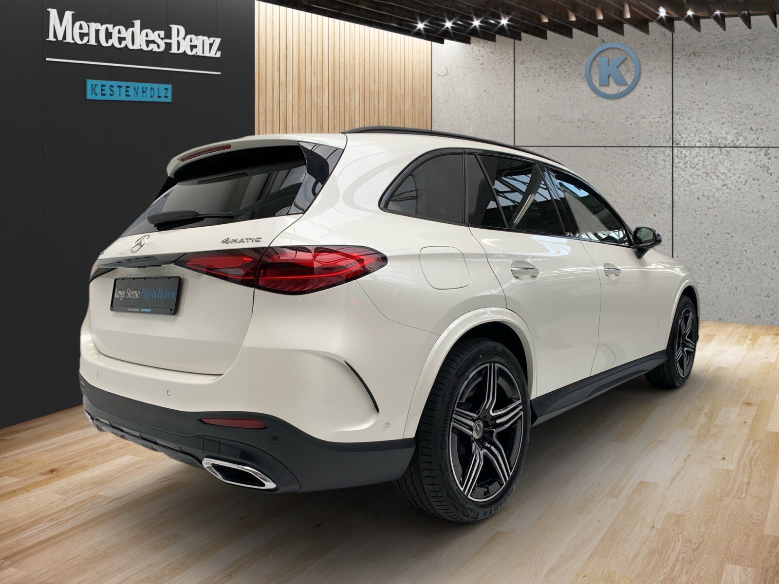 Mercedes-Benz GLC 300 e 4M *AMG*NIGHT*HINTERACHSLENK*AHK*PANO*