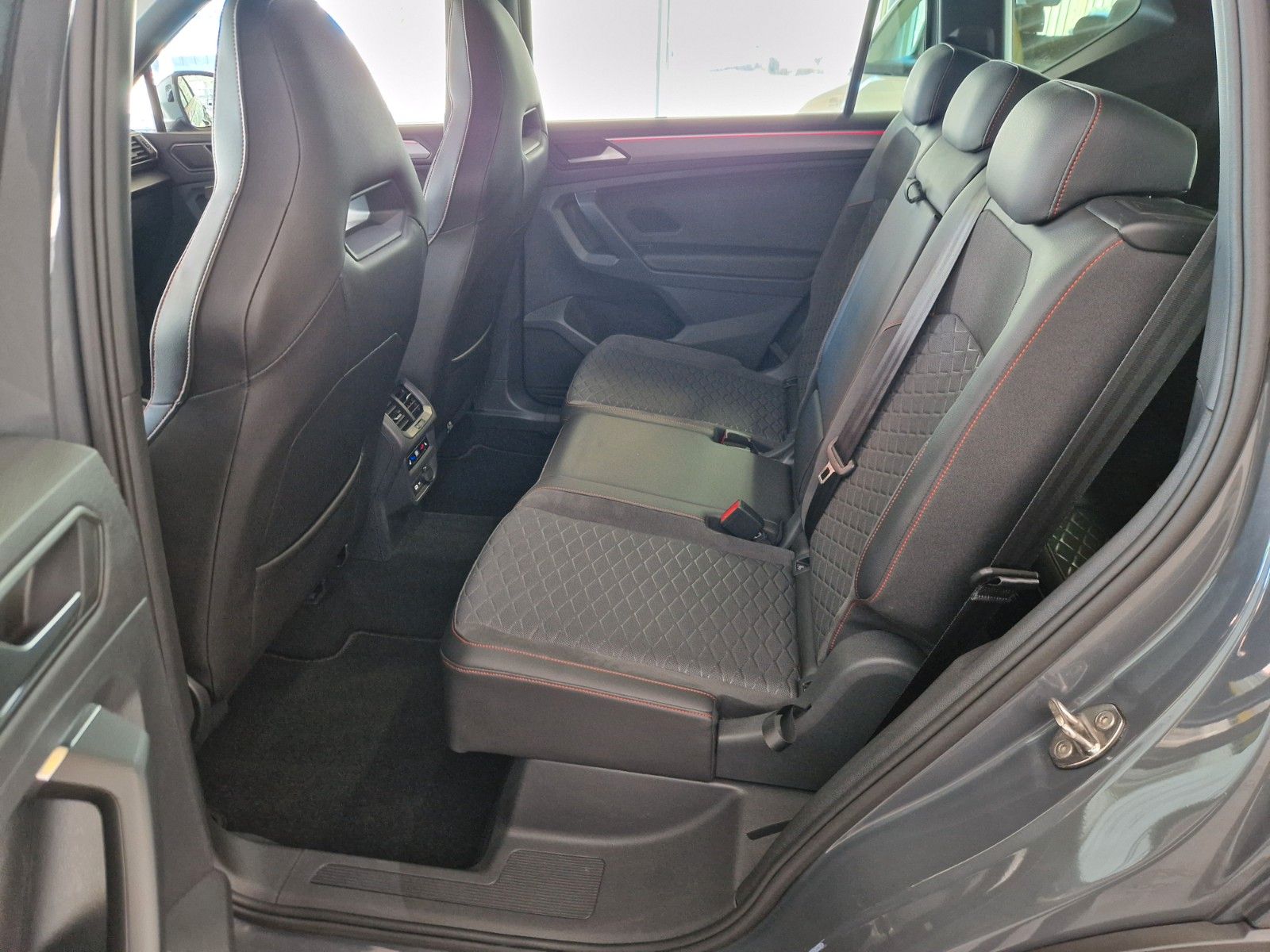 Seat Tarraco FR 2.0 TDI DSG LED Navi ACC 7Sitzer AHK