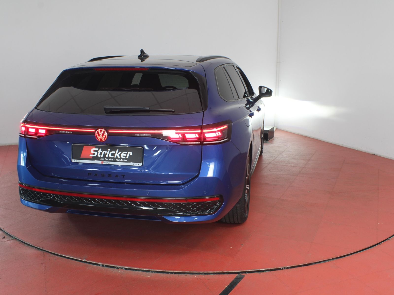 Volkswagen Passat Variant R-Line 1.5TSI e-Hybrid 398,-ohne