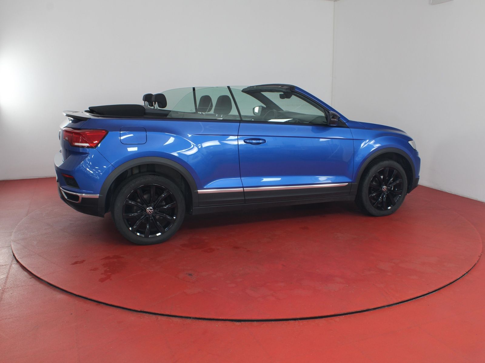 Volkswagen T-Roc Style 1.0TSI - Samsaru's Car Outlet