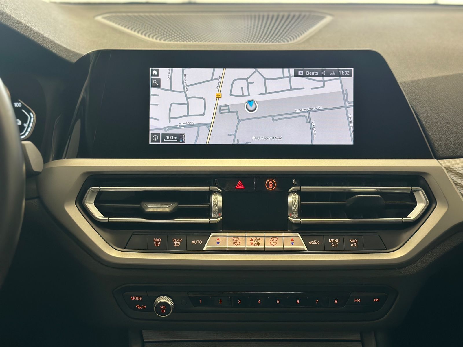 BMW 330e - Samsaru's Car Outlet