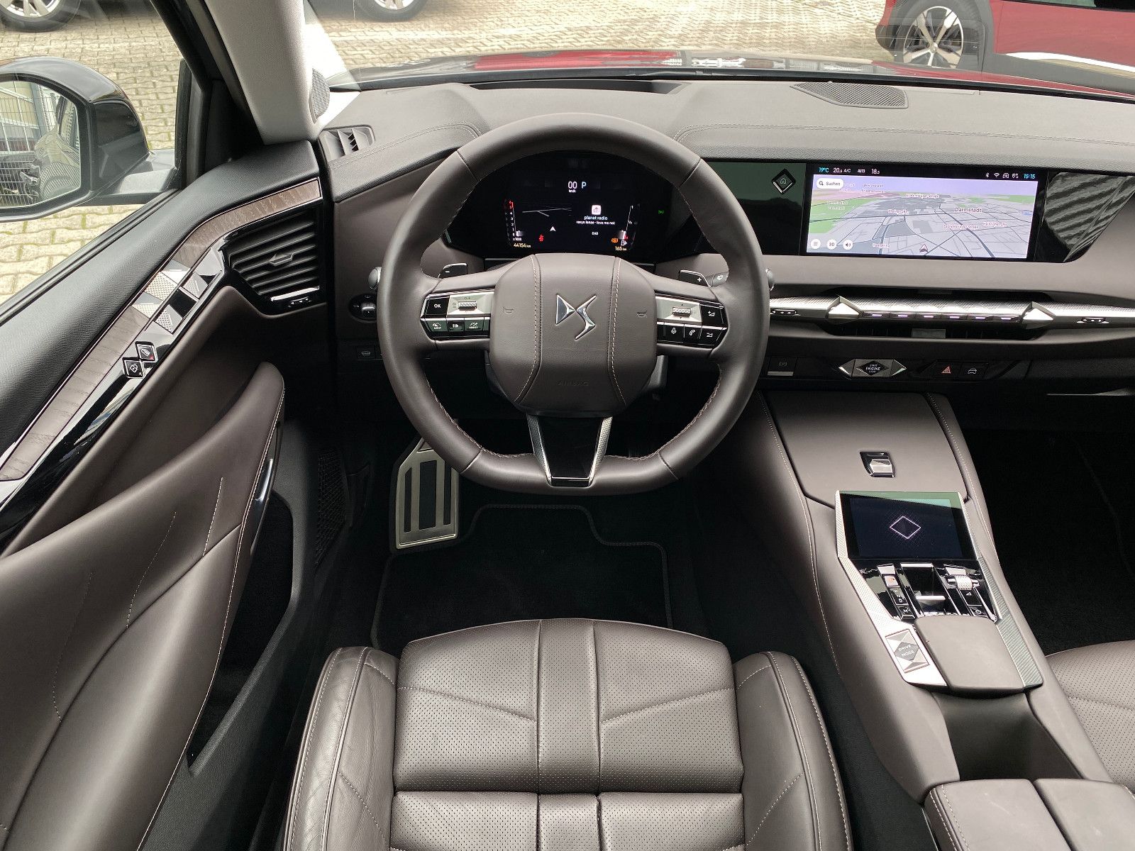 DS Automobiles DS4 Étoile Nappa DriveAssist-2.0/Pano/360°/Focal