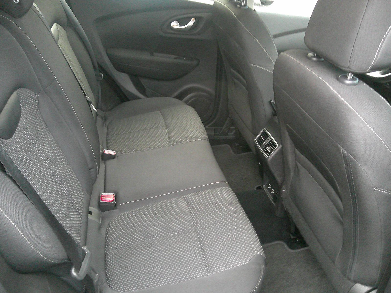 Renault Kadjar Business Automatik Edition - Samsaru's Car Outlet