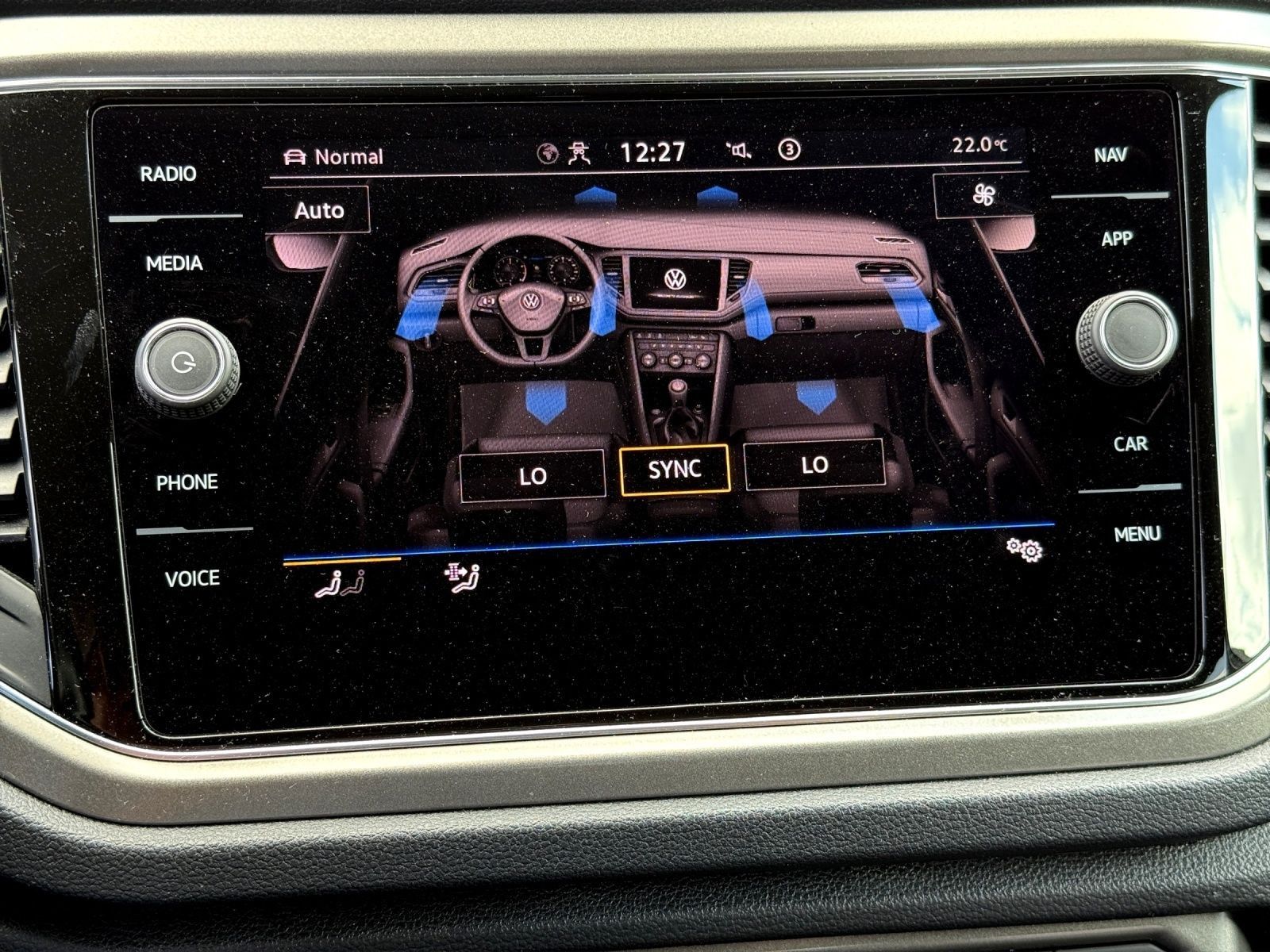 Volkswagen T-Roc 1.5 TSI DSG STYLE - Samsaru's Car Outlet