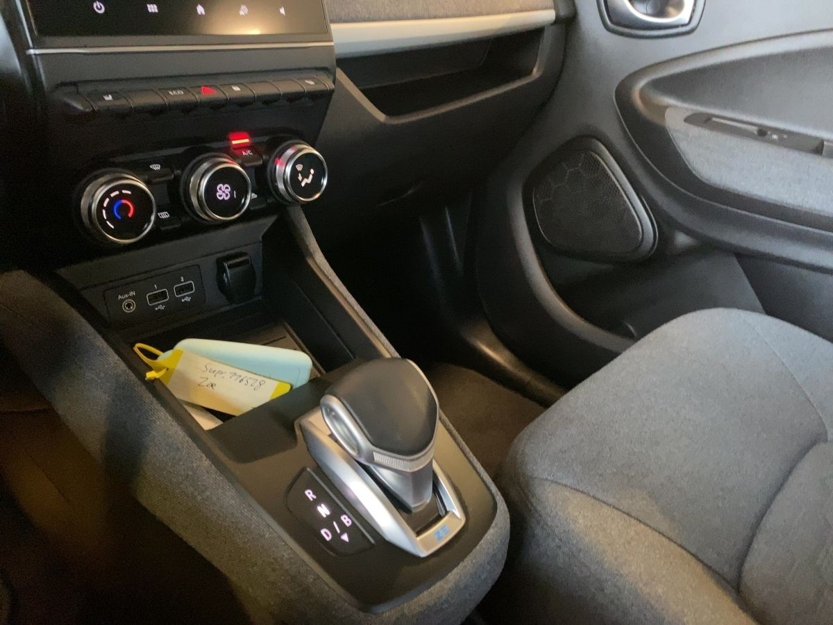 Renault Zoe R110/Z.E. 50 Experience - Samsaru's Car Outlet