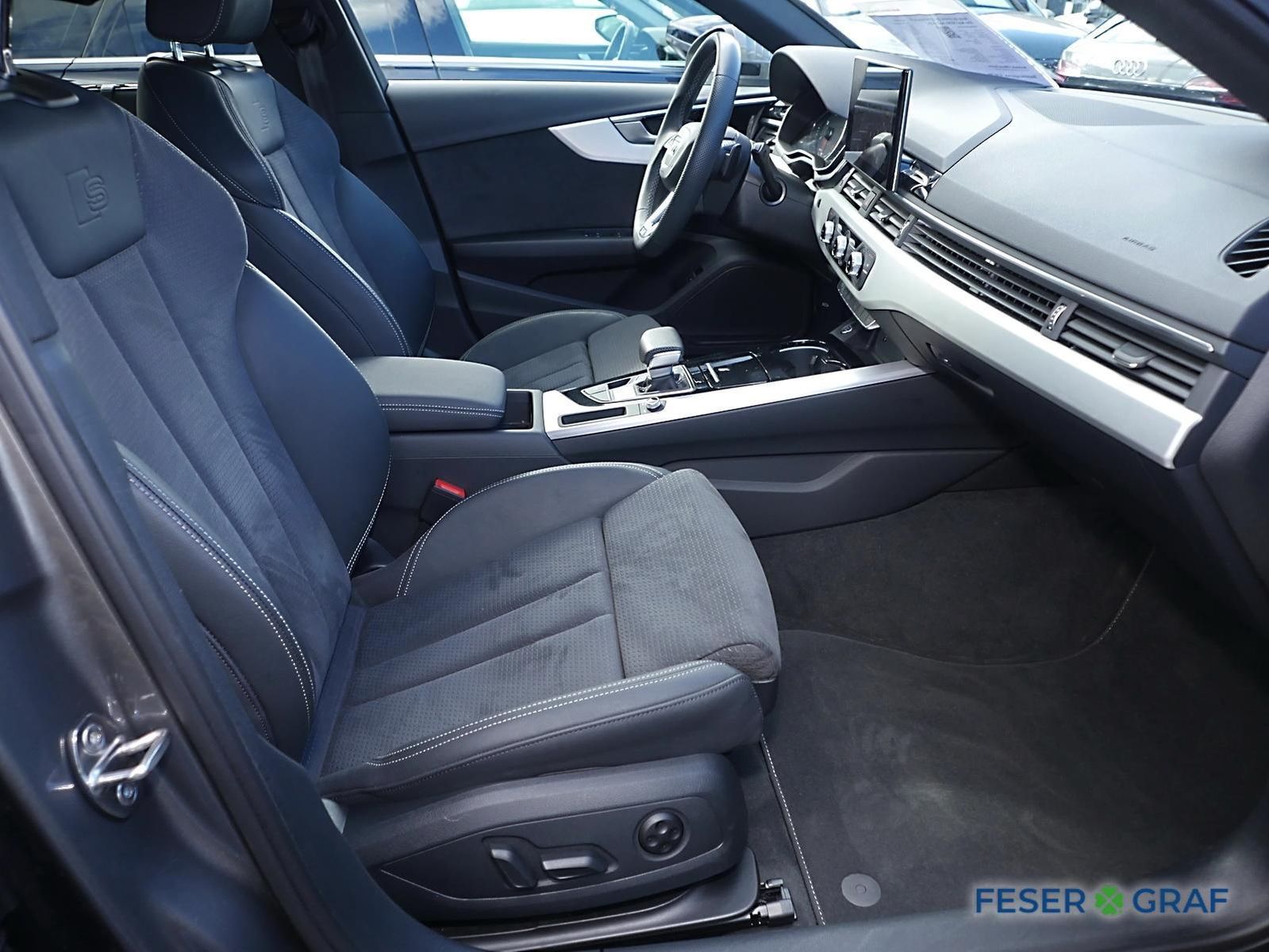 Audi A4 Av. 35 TDI S line - Samsaru's Car Outlet