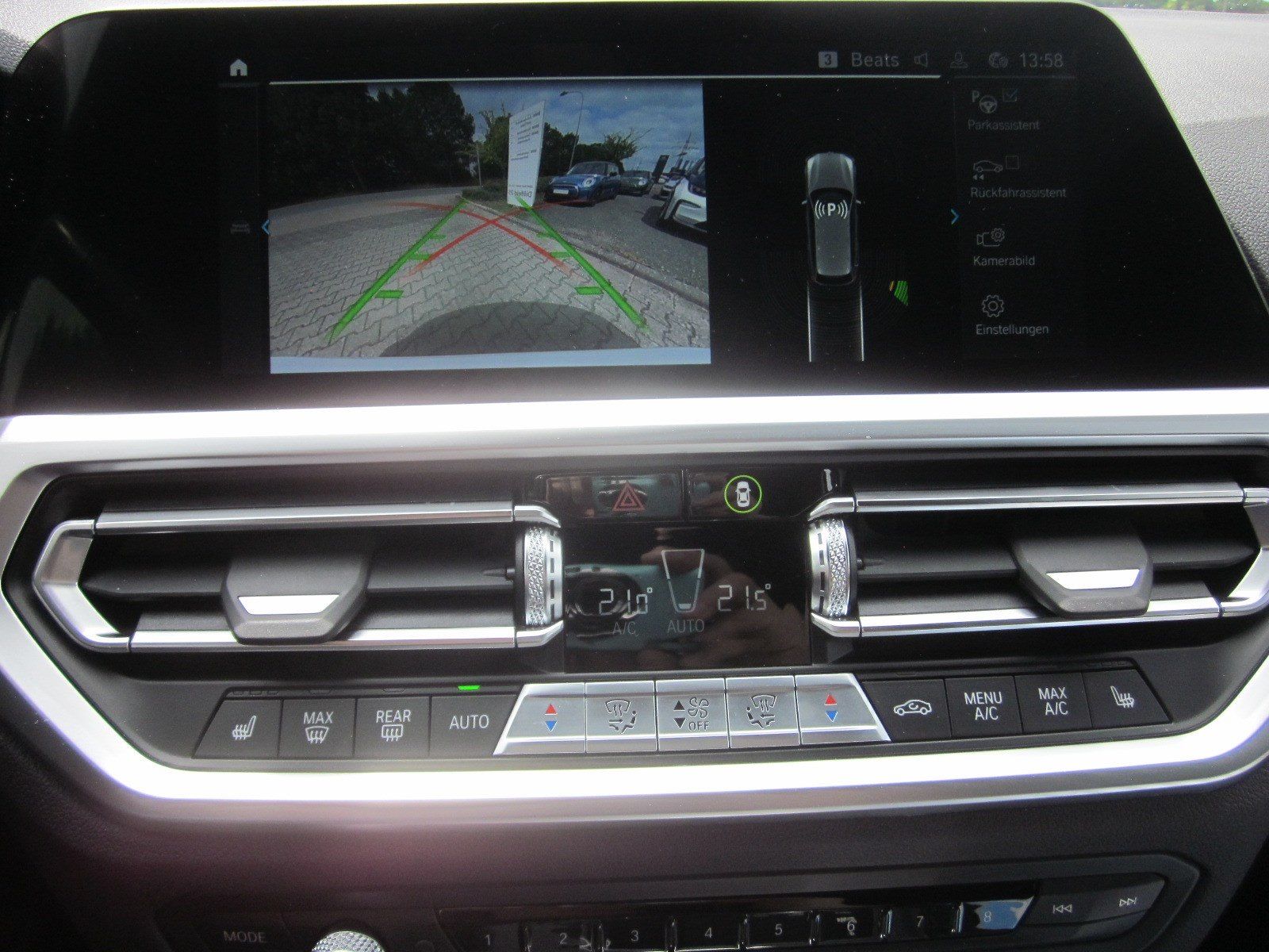BMW 330e TOURING SPORT LINE - Samsaru's Car Outlet
