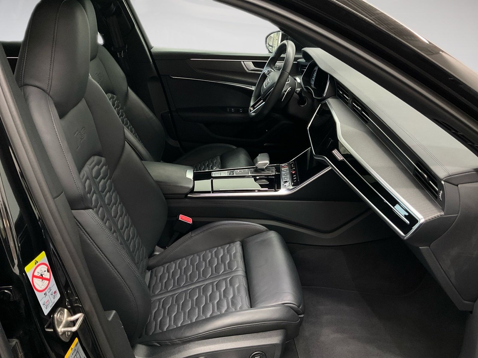 Audi RS6 Avant 4.0TFSI 600PS NP.171 22 .DYNAMIK+305km