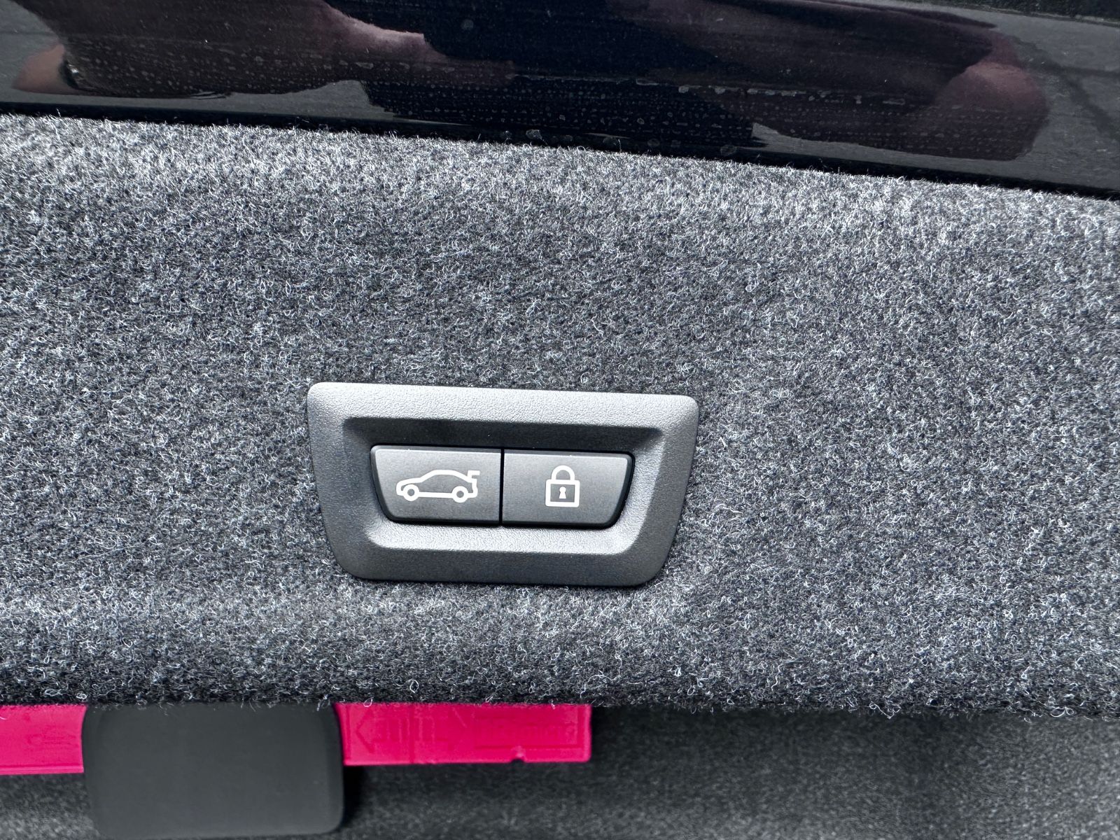 BMW 3 Lim. 320 d M Sport - Samsaru's Car Outlet