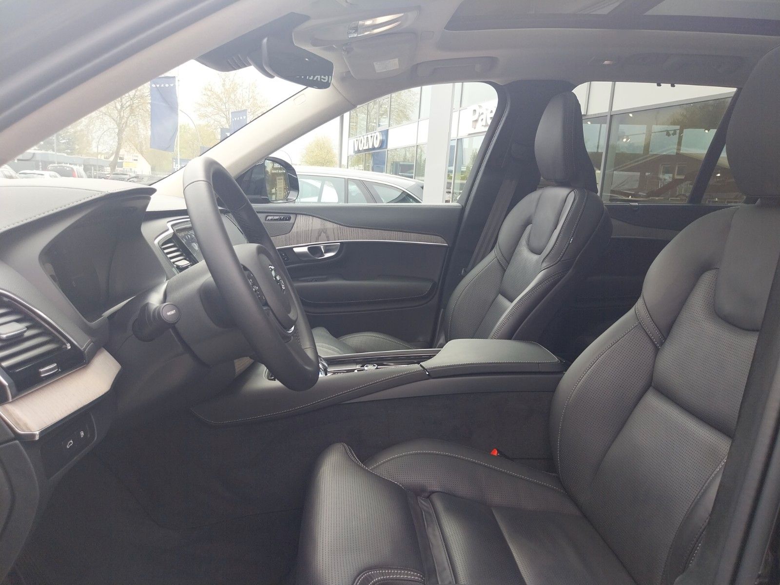 Volvo XC90 Ultra Bright Recharge Plug-In Hybrid AWD