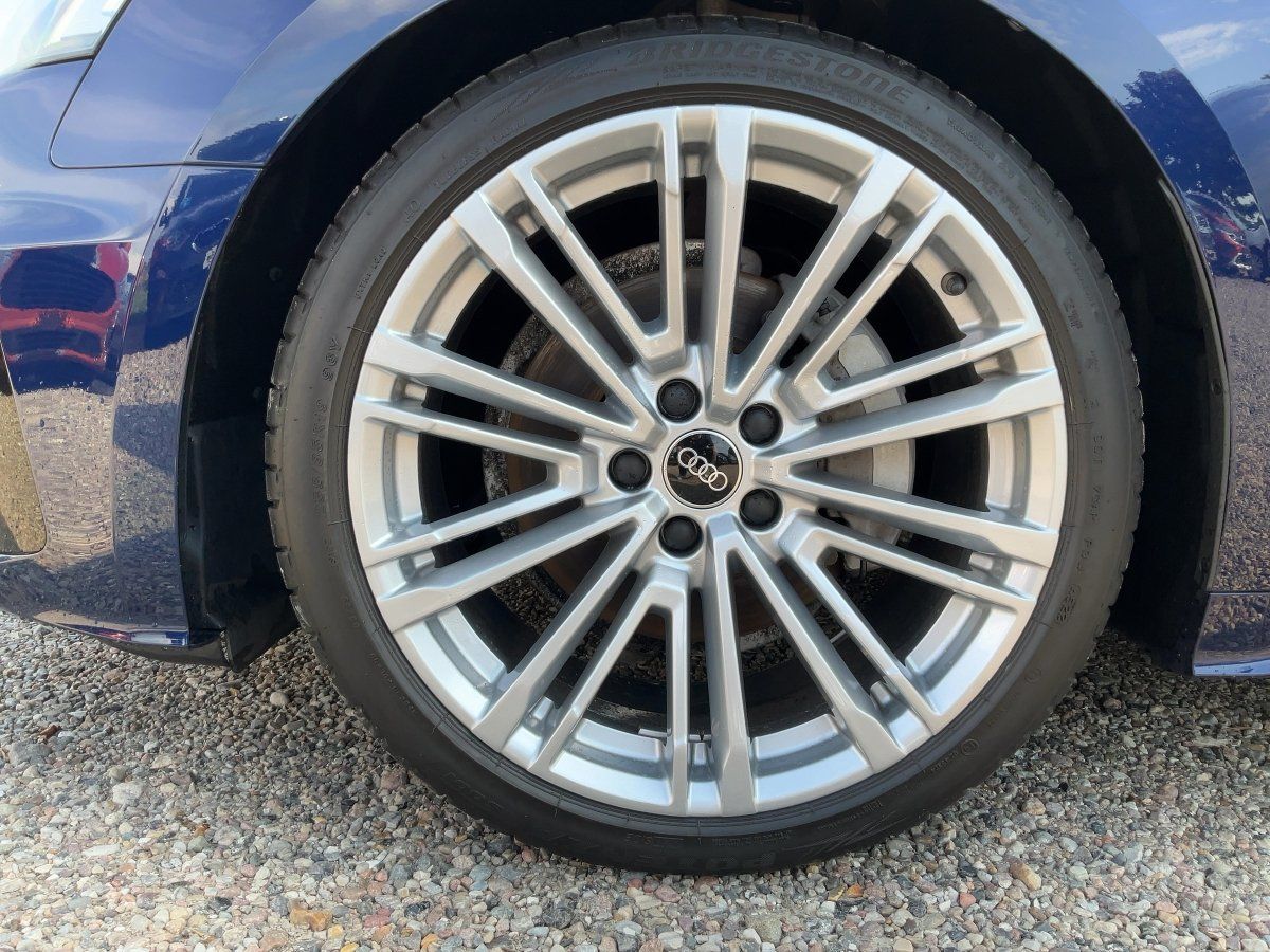 Audi A5 Quattro,S-Line,LM,ACC,Kamera,Navi,LED