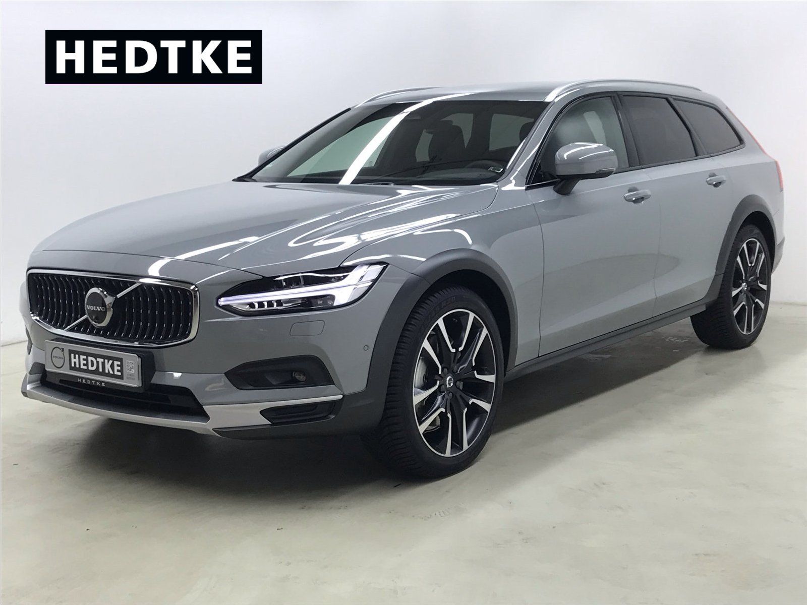 Volvo V90 CC B4 Diesel AWD Plus AHK*360°20"