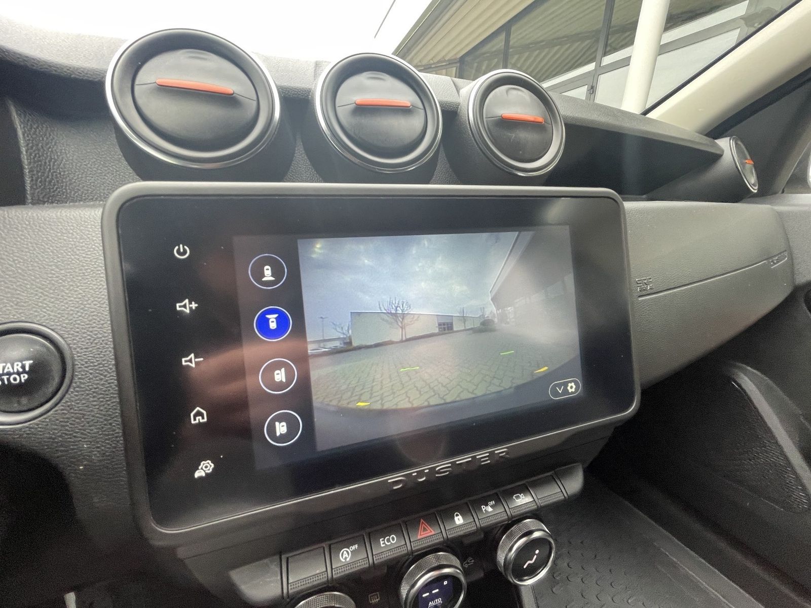 Dacia Duster Extreme Tce 100 eco-G - Samsaru's Car Outlet