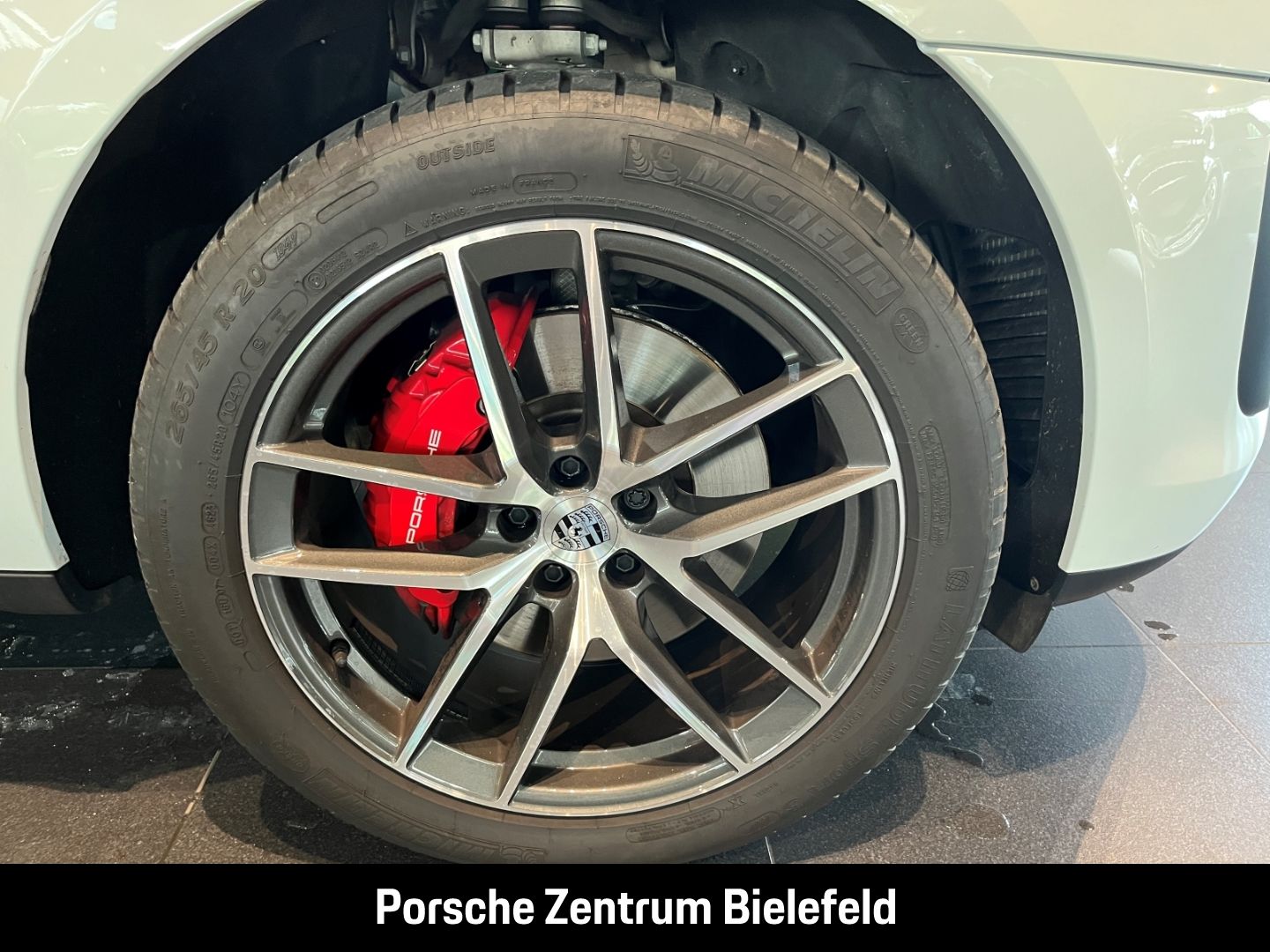 Porsche Macan S Luftfederung Panorama Rückfahrkamera LED