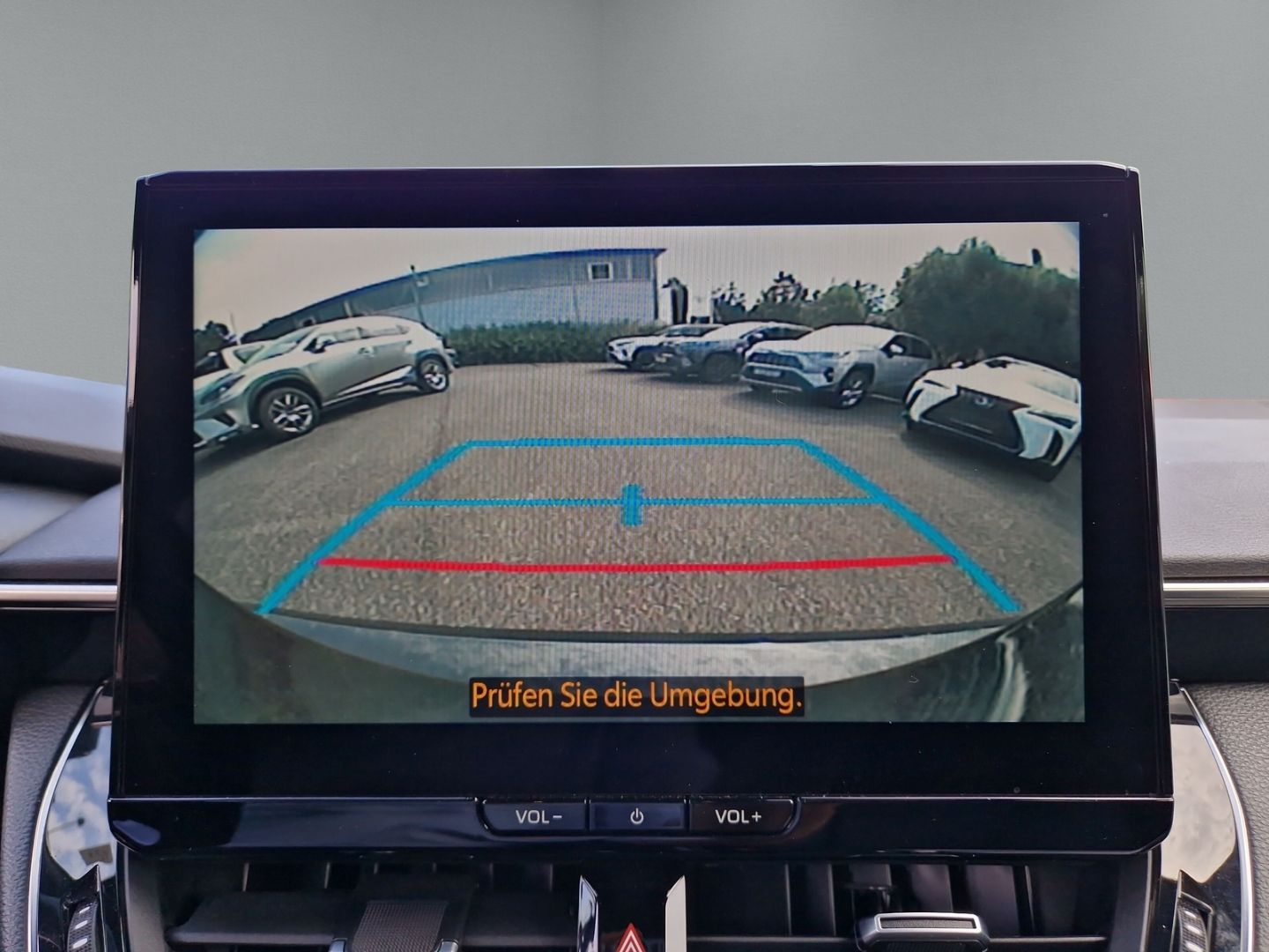 Toyota Corolla Hybrid Team D Navi LED ACC Apple CarPlay