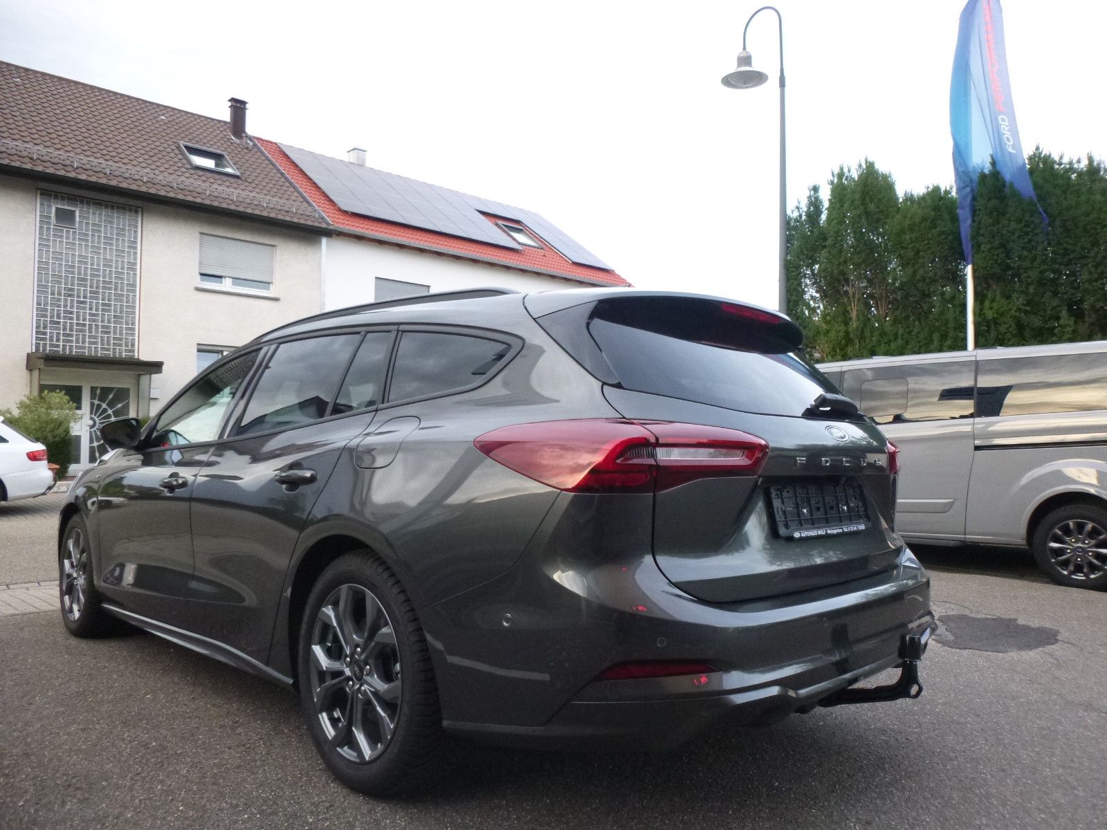 Ford Focus Turnier 1.0 EcoBoost MHEV ST-Line X Auto