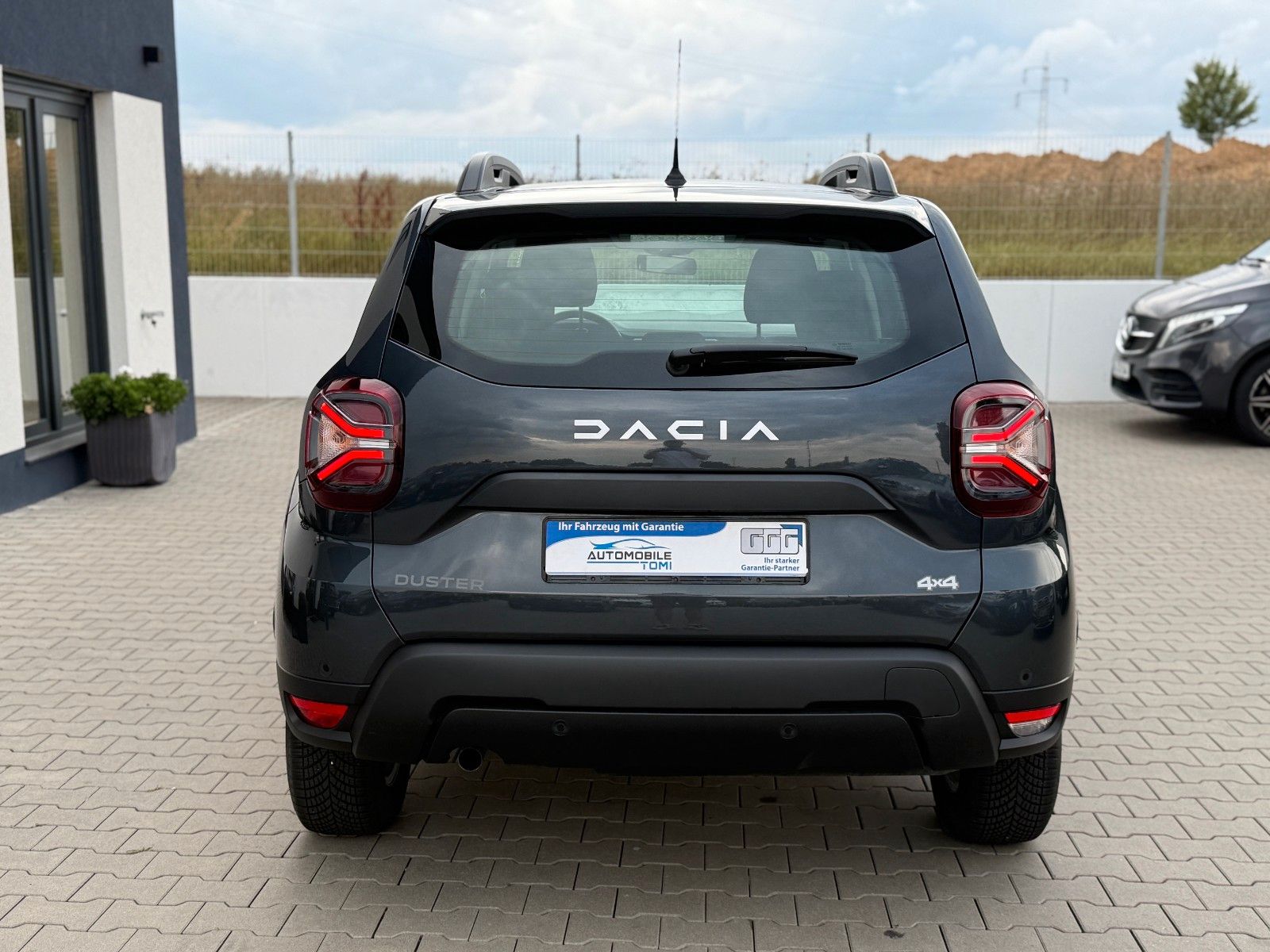 Dacia Duster II Expression 4WD - Samsaru's Car Outlet