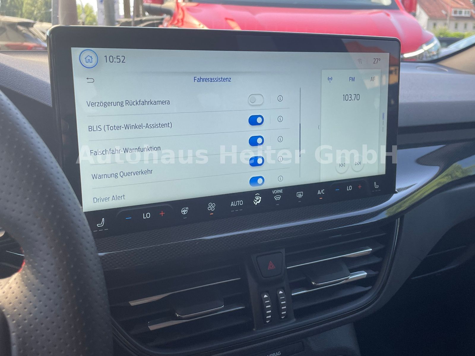 Ford Focus 1.5 EB Aut.ST-Line X / ACC+Matrix+e.Klappe