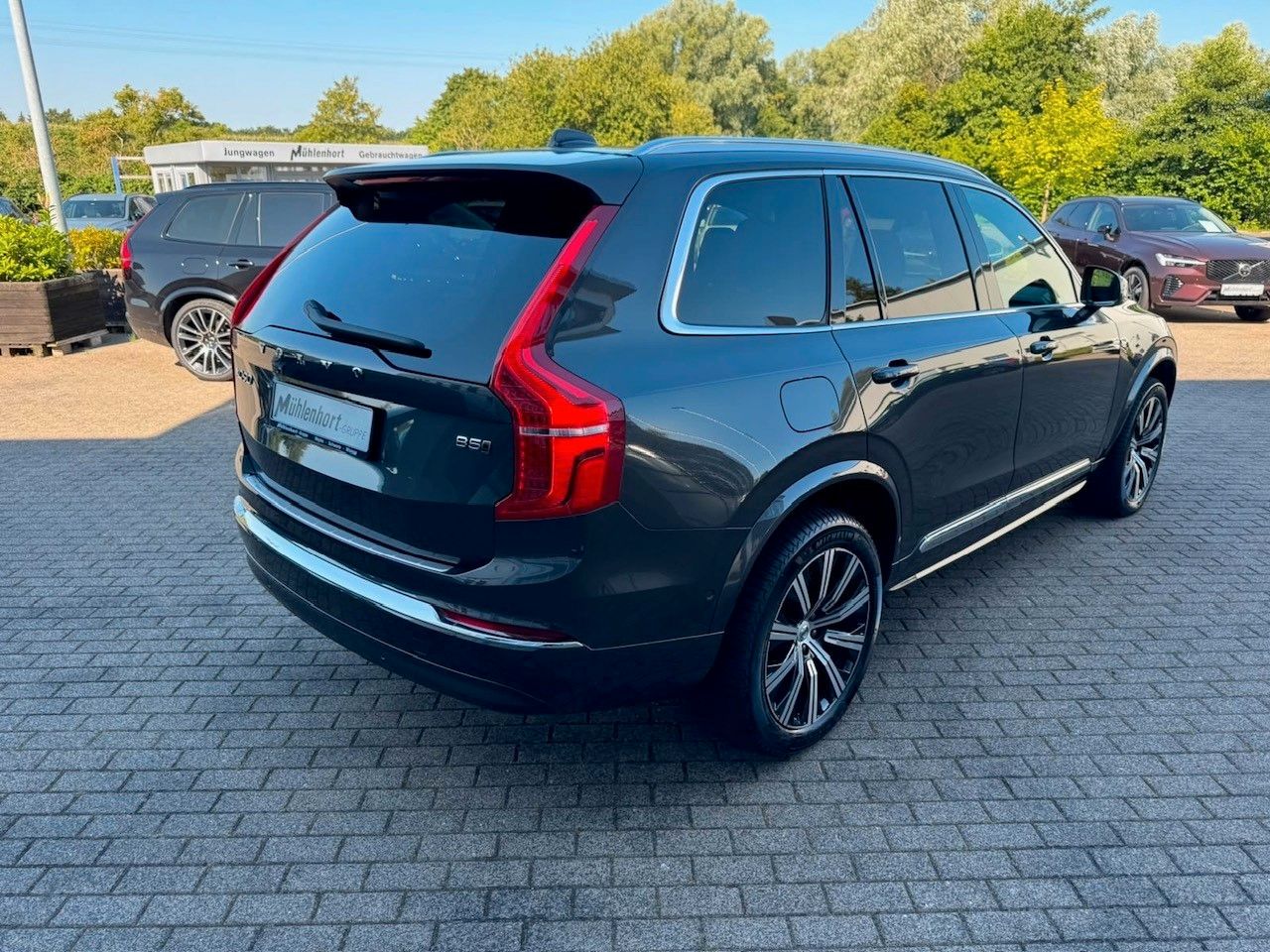 Volvo XC90 B5 D AWD ULTIMATE BRIGHT-360-AHK-Pano-Sthzg