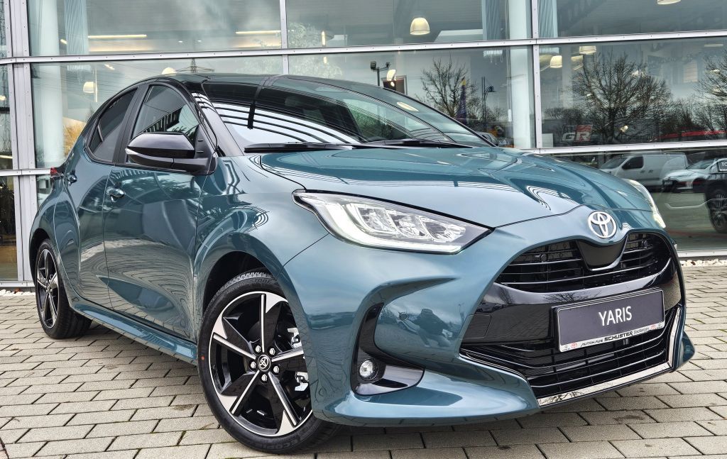 Toyota Yaris Hybrid 130 1.5 VVT-i Style Plus*Style Safe