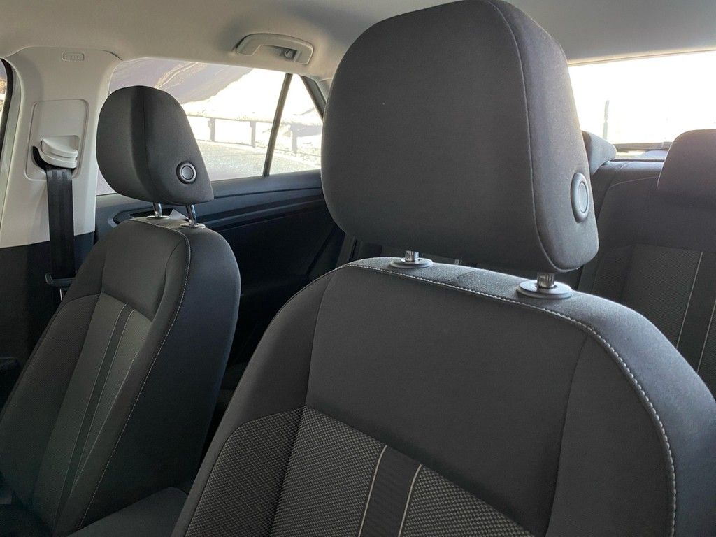 Volkswagen T-Roc 1.0 TSI Life - Samsaru's Car Outlet