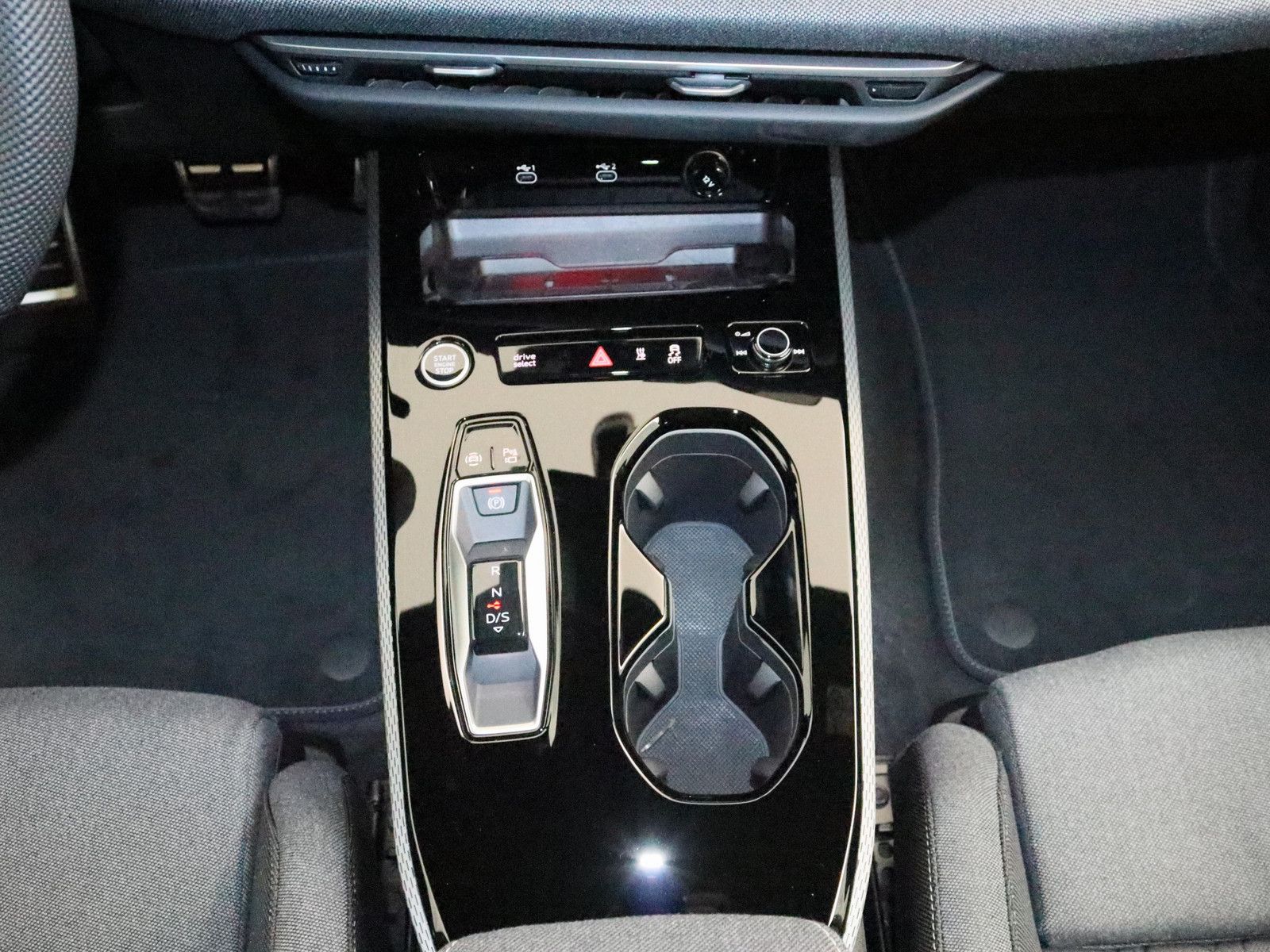 Audi A5 Avant 2.0 TDI quattro S-line AHK STANDHZ ACC