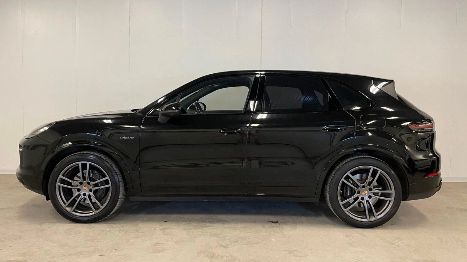 Porsche Cayenne E-Hybrid Platinum Edition