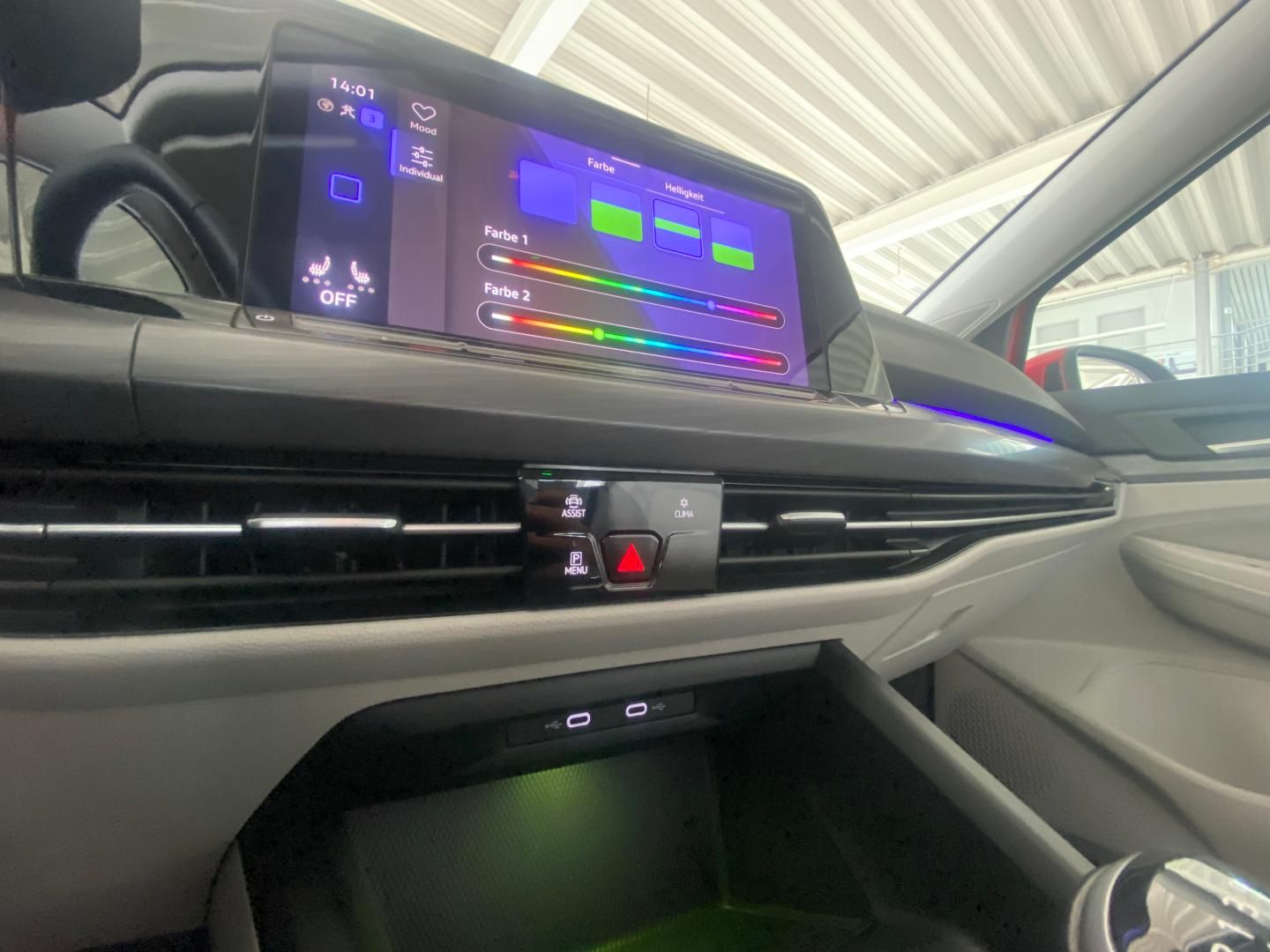 Volkswagen Golf Variant Style 2.0l TDI - Samsaru's Car Outlet