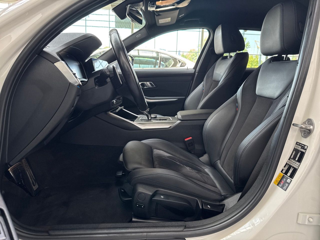 BMW 320e Touring M Sport - Samsaru's Car Outlet
