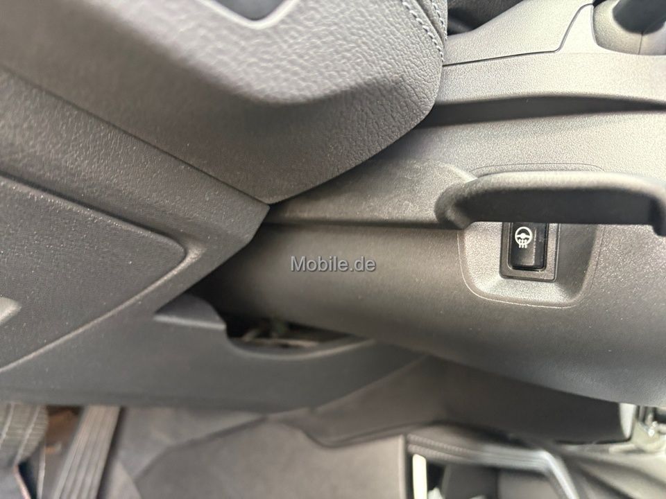 BMW X1 xDrive20d xLine - Samsaru's Car Outlet