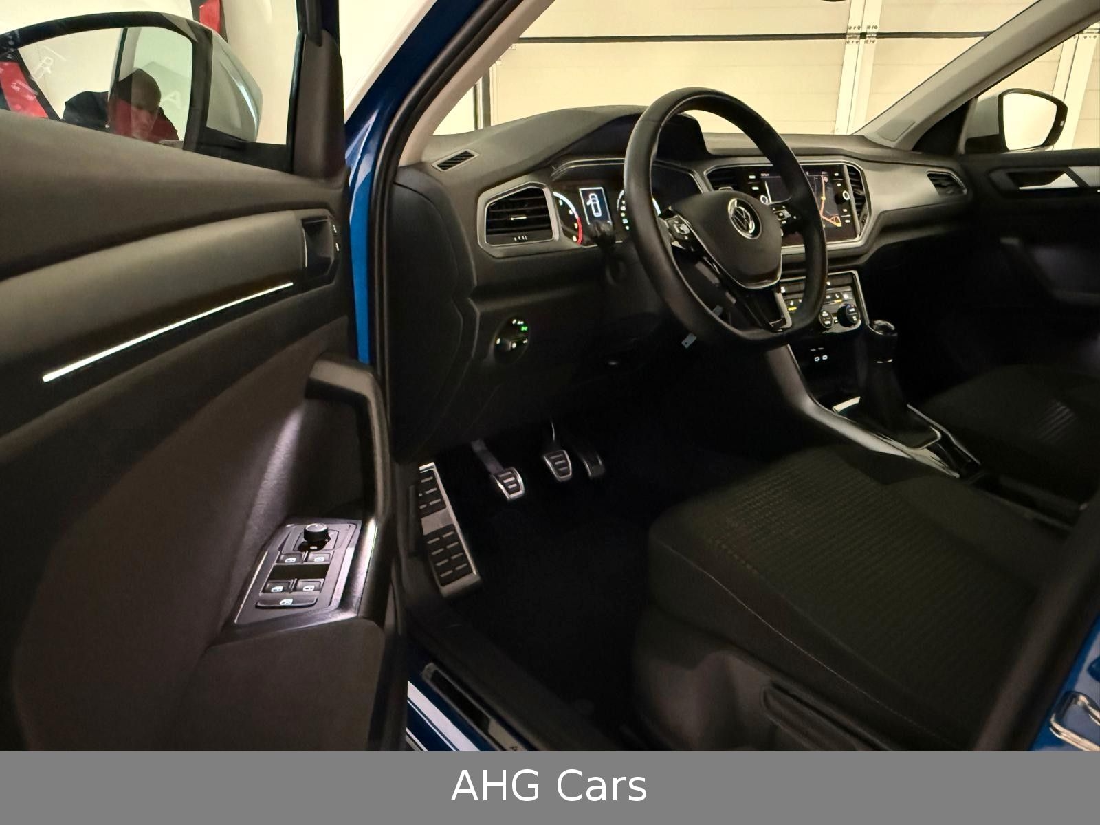 Volkswagen T-Roc Style Active 1.0TSI - Samsaru's Car Outlet