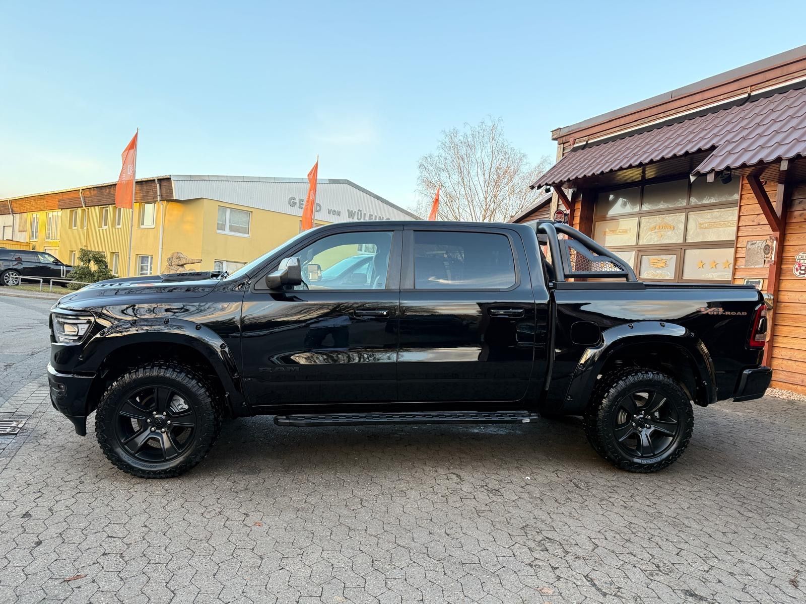 Dodge SPORT*NIGHT*OFFROAD*LIFT*AHK*NAVI*BÜGEL*GARANTIE