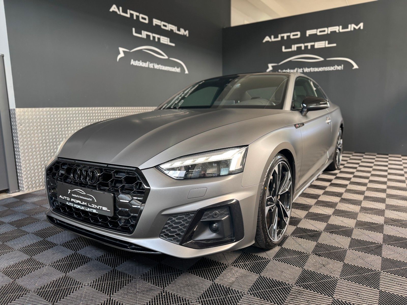 Audi A5 Coupe 40 TDI quattro S line-KAMERA-8XBEREIFT