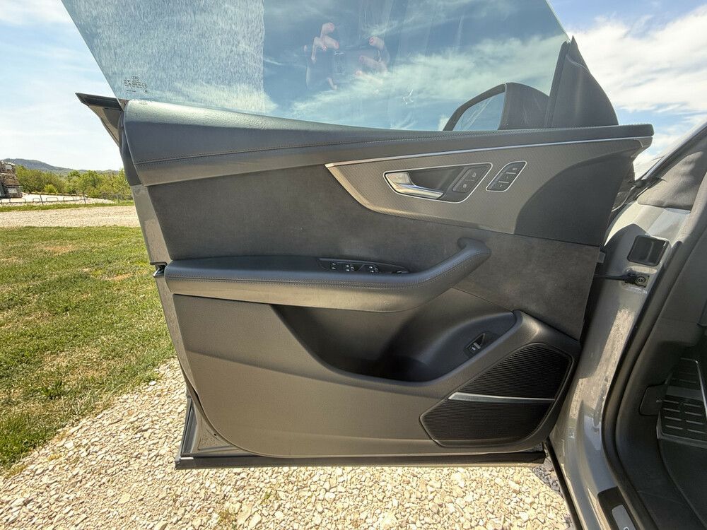 Audi RSQ8 AHK B&O Sport-AGA Matrix
