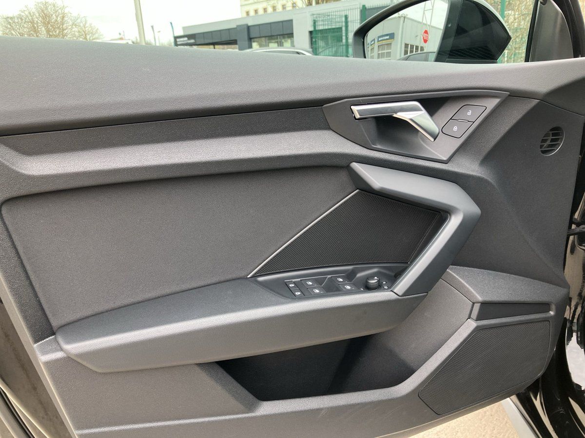 Audi A3 Sportback 35 TFSI S-Line S-Tronic LED+NAVI